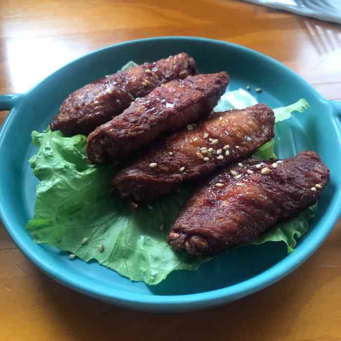 momentum焱堡(南艺店)-"打卡南艺后街焱堡! 餐厅的地段和气氛都很.