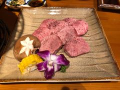 厚切牛舌-不倒翁炭火烧肉(永安里店)