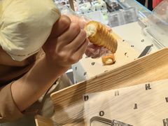 -华荣西饼(列东店)