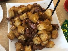 -维吾尔餐厅(宜山路店)