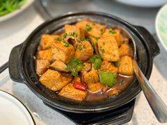 自制豆腐煲-味源白莲鹅