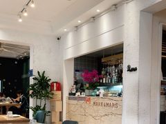 -Mark&Mars Restaurant