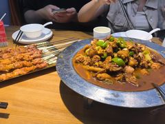-俭寨大盘鸡·手抓肉·烧烤新疆菜(乌苏路店)