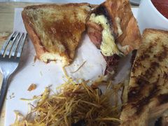 -The Sunny Side Cafe Station 1