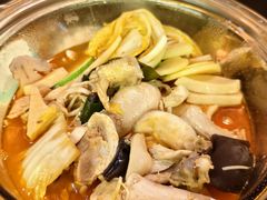 -满格嗦新疆椒麻鸡火锅.炒米粉(川大江安校区店)