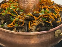 -乡土特色.冷锅鱼.牦牛肉汤锅