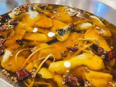 -鑫巴蜀小镇 · 水煮鱼专研店(玉桥店)