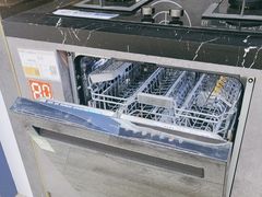 -苏宁易购(上海沪太路二店)