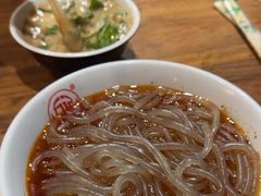 -万记麻辣烫国展总店