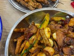 -江城燕子大排档(江汉路步行街店)