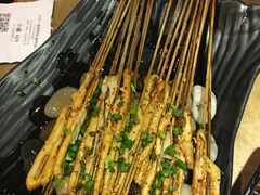 -何师烧烤·香辣蟹·川菜·30年老品牌(太古里旗舰店)