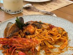 -Mark&Mars Restaurant