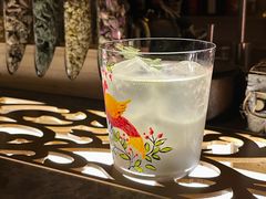 -Shift cocktail bar鸡尾酒吧