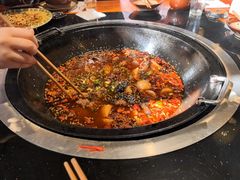 -山城柴火鸡·全鸡宴·跳水蛙(五小区店)