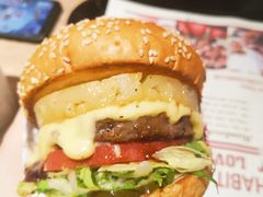 -The Habit Burger Grill 哈比特汉堡(复兴soho店)