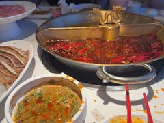 -小龙翻大江文化火锅(宽窄店)