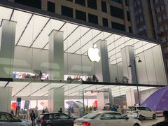 -Apple 零售店(Canton Road)
