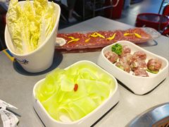 -生活如沸·顺德水牛奶火锅(人民广场店)