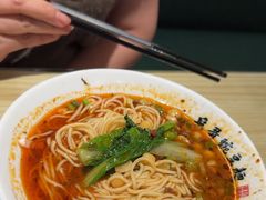 -兵哥豌豆面(雅颂居店)