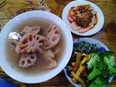 素藕汤-雨田饭店