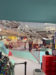 -Eureka优瑞卡儿童主题乐园(合生汇购物中心店)