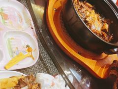 -大鸭梨烤鸭店(光彩店)