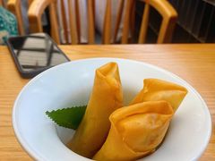 六月黄蟹粉春卷-苏小柳点心·手作小笼包(新街口分院店)