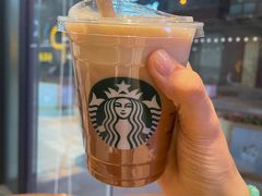 -星巴克臻选(北京银泰店)