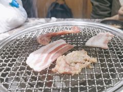 -啊美丽炭火烤肉(滑翔一店)
