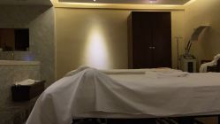 -禾颜社·精致美容