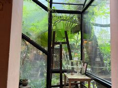 -古董花园(思南路42弄小区店)