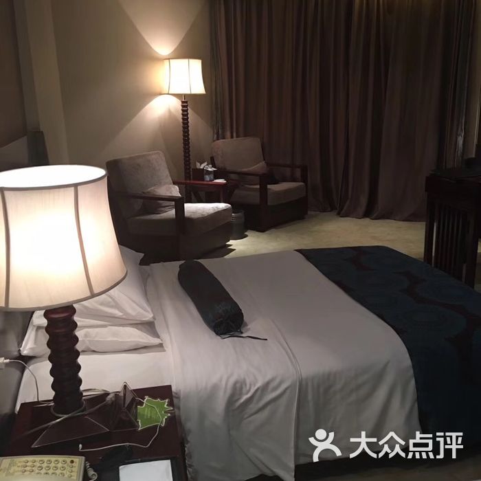 上饶龙潭湖宾馆