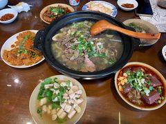 -谢老五跷脚牛肉·非遗传承店