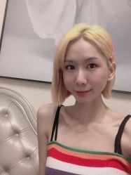 -BULB STUDIO 巴柏明星发型工作室