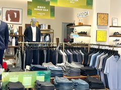 -王府井奥莱临潼小镇(临潼店)