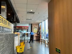 -麦当劳(三亚凤凰机场店)