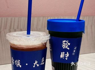 真的会被夹杂着海风的大连给吸引了