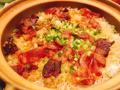 腊味煲仔饭-椰子营·椰子鸡火锅(万象里店)