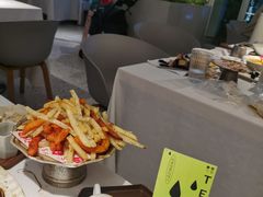 -春树下·树屋花房西餐厅(罍街AS1980店)