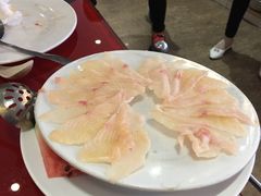 -三文彩虹鳟鱼庄