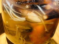 鲍鱼鸡枞菌海鲜汤-万岁寿司(芳村店)