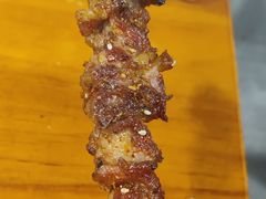 -巴汗羊肉串烧烤店
