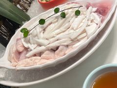 -洪氏嗨捞·猪肚鸡火锅(阳光天地店)