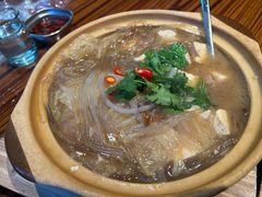 -蚝堡海鲜·威海菜·海肠捞饭·烧烤·亚洲吃蚝公司(幸福门店)
