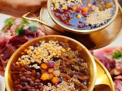 -八合里牛肉火锅(上海世茂广场店)