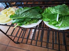 -东巴谷野生菌火锅餐厅