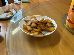-芦茨金富饭庄·25年老字号·专做稻草鸡