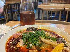 -三顾冒菜·麻辣烫(万达店)