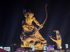 -巴陵广场