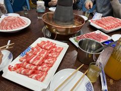 -楼外楼大刀肉传统火锅居(幸福街店)